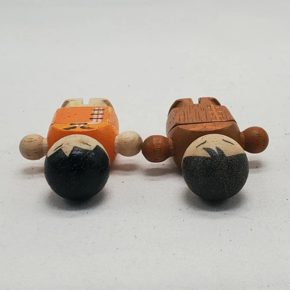 Pair Of 2 Vintage Wooden Asian Dolls Toys In Chinese Cheongsam Qipao‎ ....